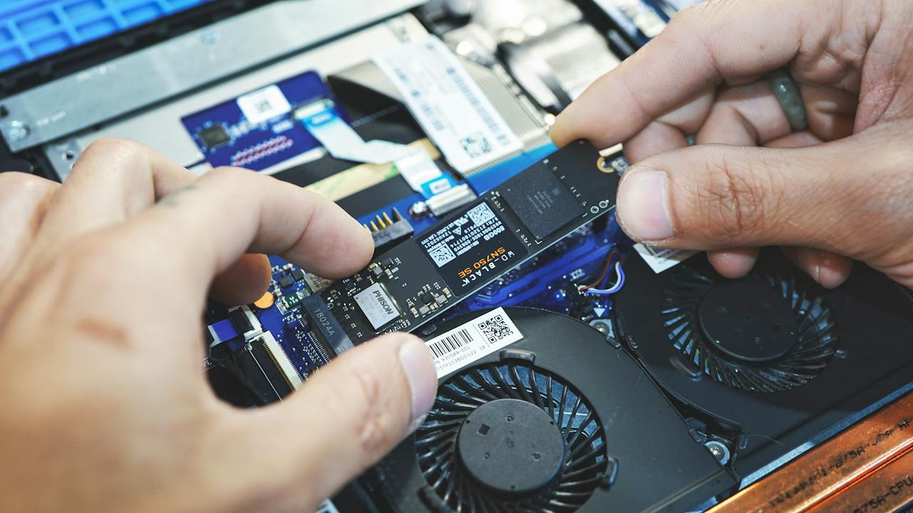 The Unsung Heroes of Digital Storage: The Story of Solid-State Drives